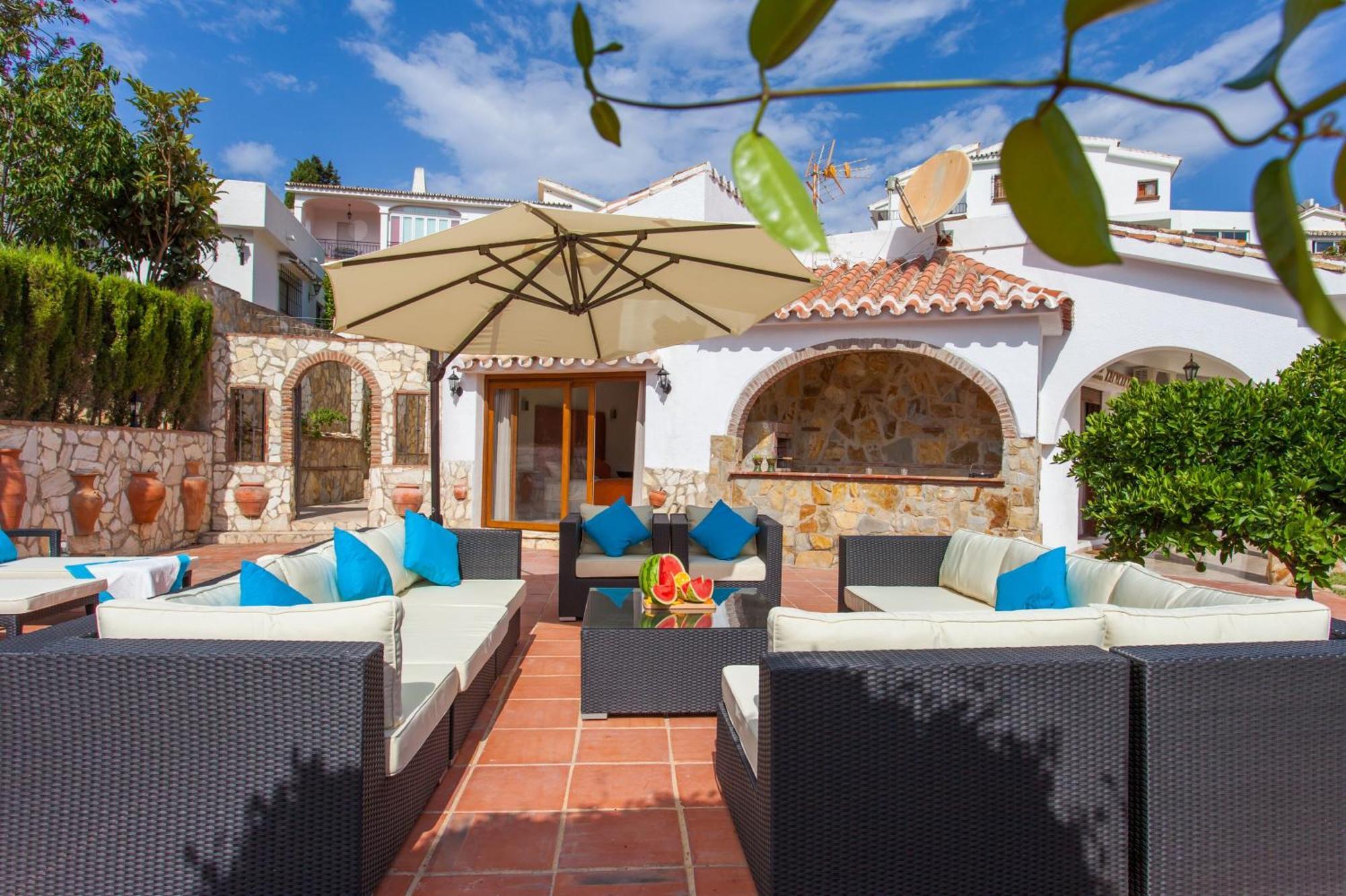 Summer Offers! Fabulous Luxury Villa Near The Beach Sleeps 8 Benalmádena Buitenkant foto