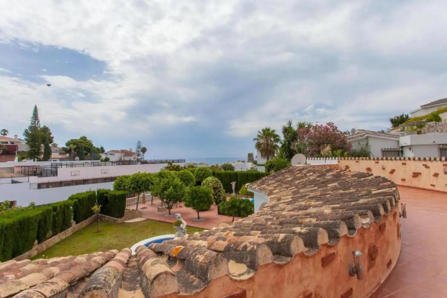 Summer Offers! Fabulous Luxury Villa Near The Beach Sleeps 8 Benalmádena Buitenkant foto