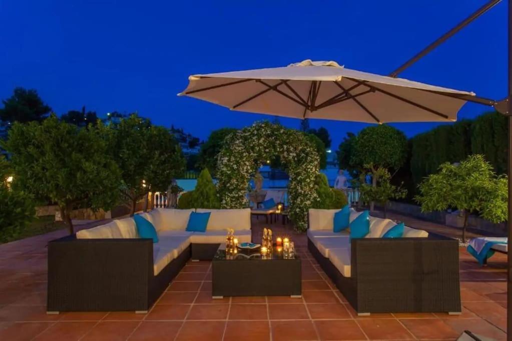 Summer Offers! Fabulous Luxury Villa Near The Beach Sleeps 8 Benalmádena Buitenkant foto