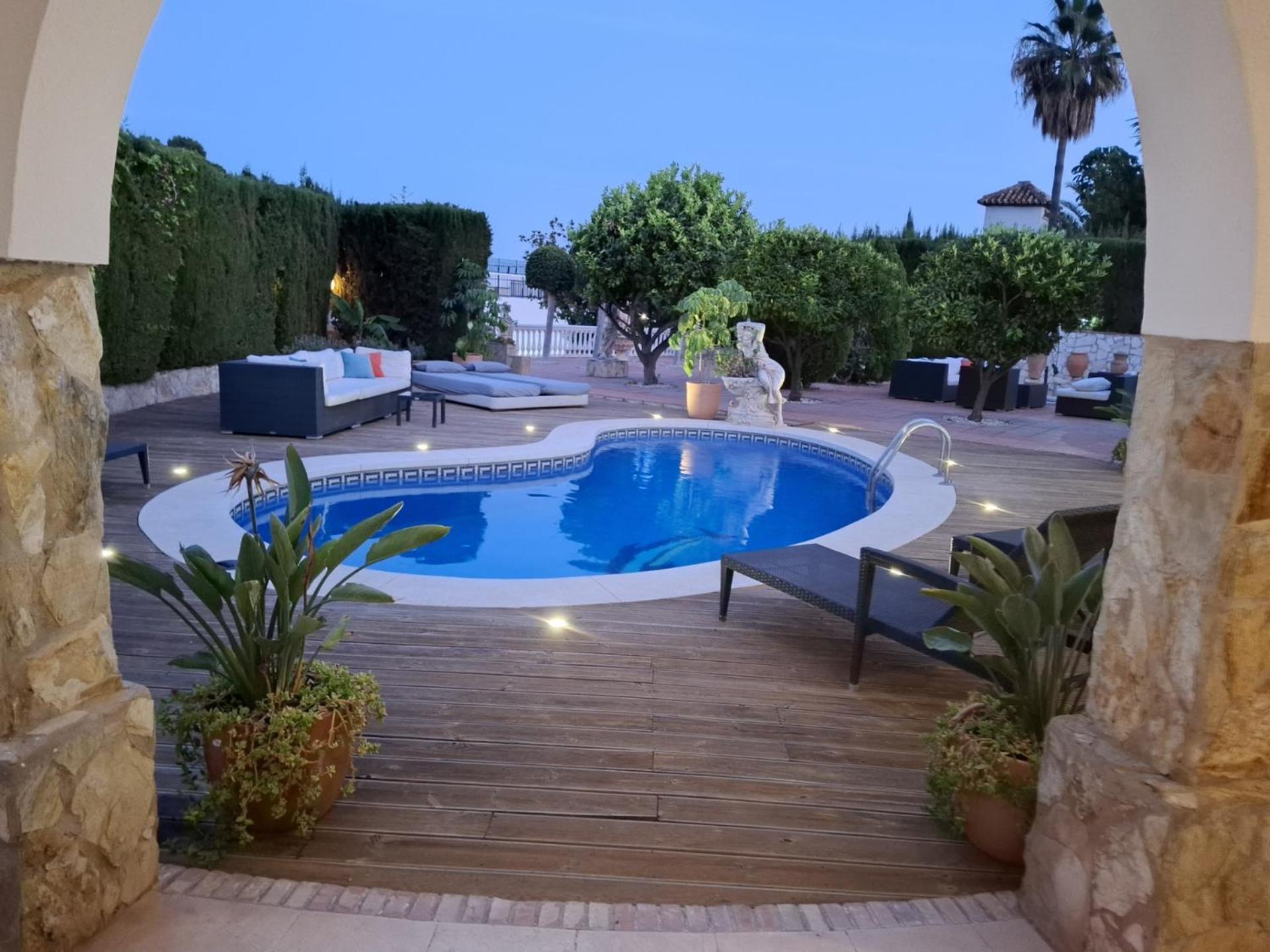 Summer Offers! Fabulous Luxury Villa Near The Beach Sleeps 8 Benalmádena Buitenkant foto