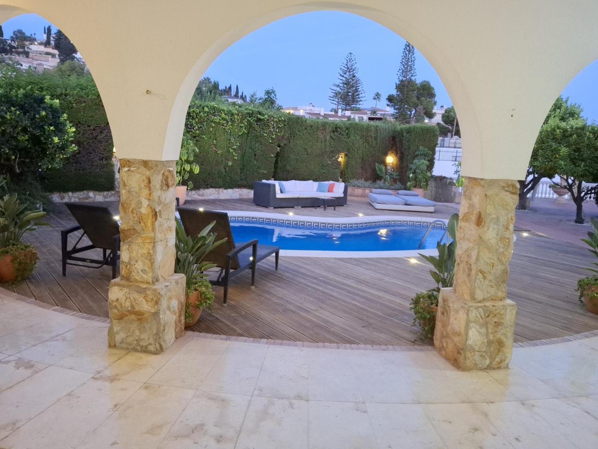 Summer Offers! Fabulous Luxury Villa Near The Beach Sleeps 8 Benalmádena Buitenkant foto